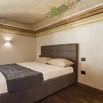 Charming | Residenza D'epoca Janov