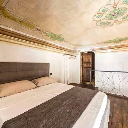 게스트하우스 Charming | Residenza D'epoca 4*